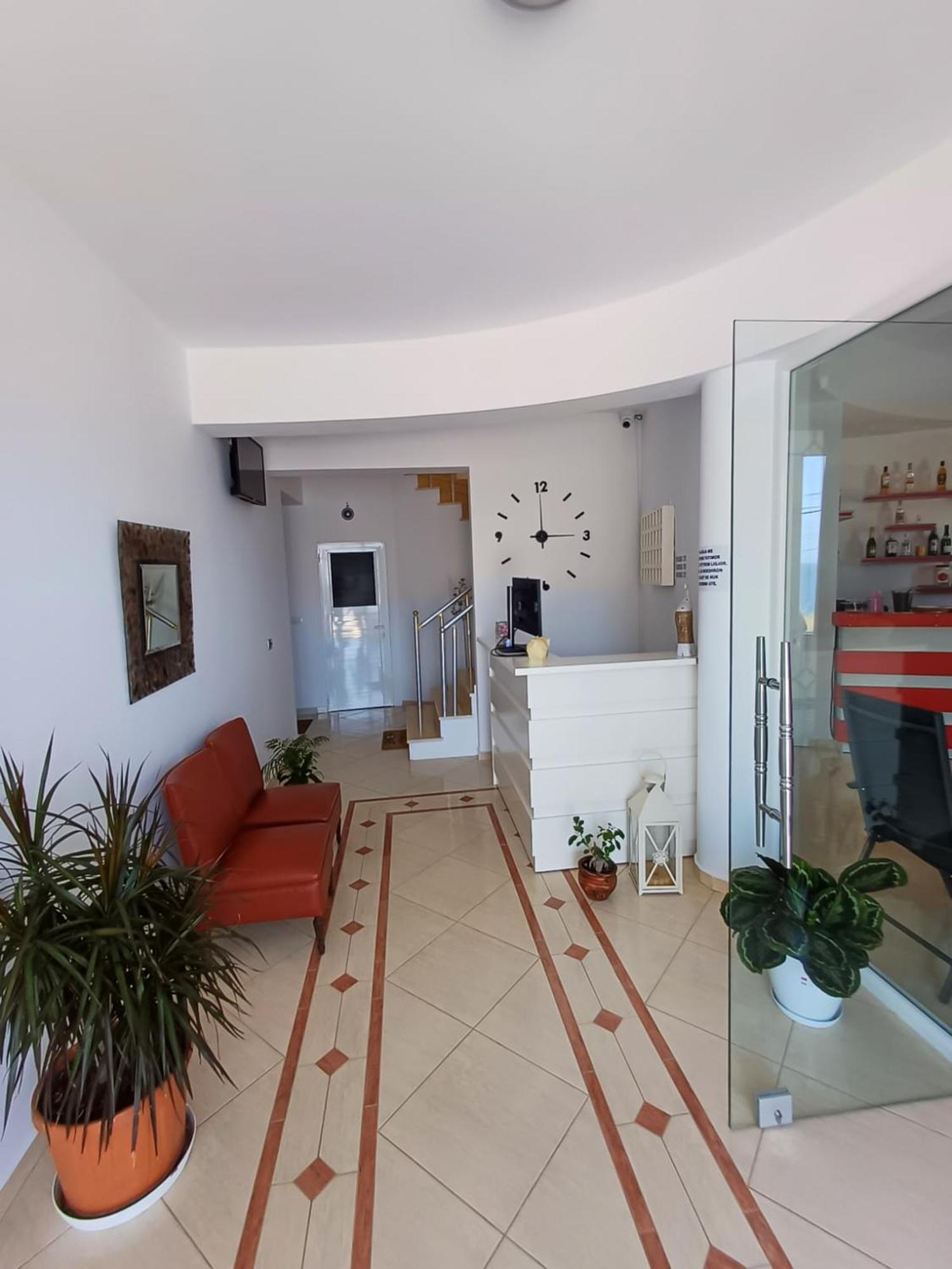 Hotel Sherifi Sarandë Eksteriør bilde