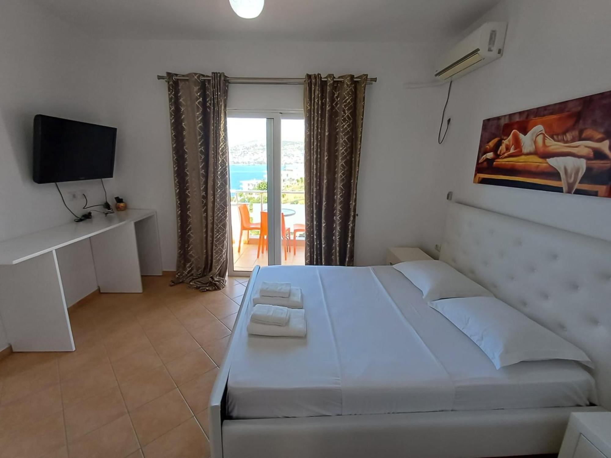 Hotel Sherifi Sarandë Eksteriør bilde