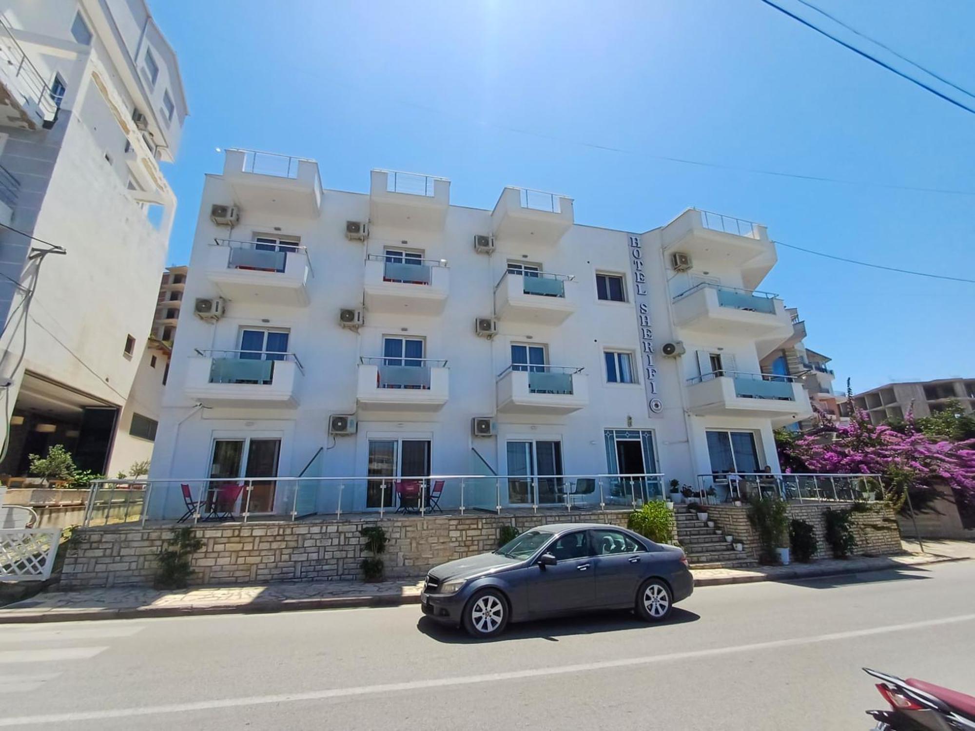 Hotel Sherifi Sarandë Eksteriør bilde