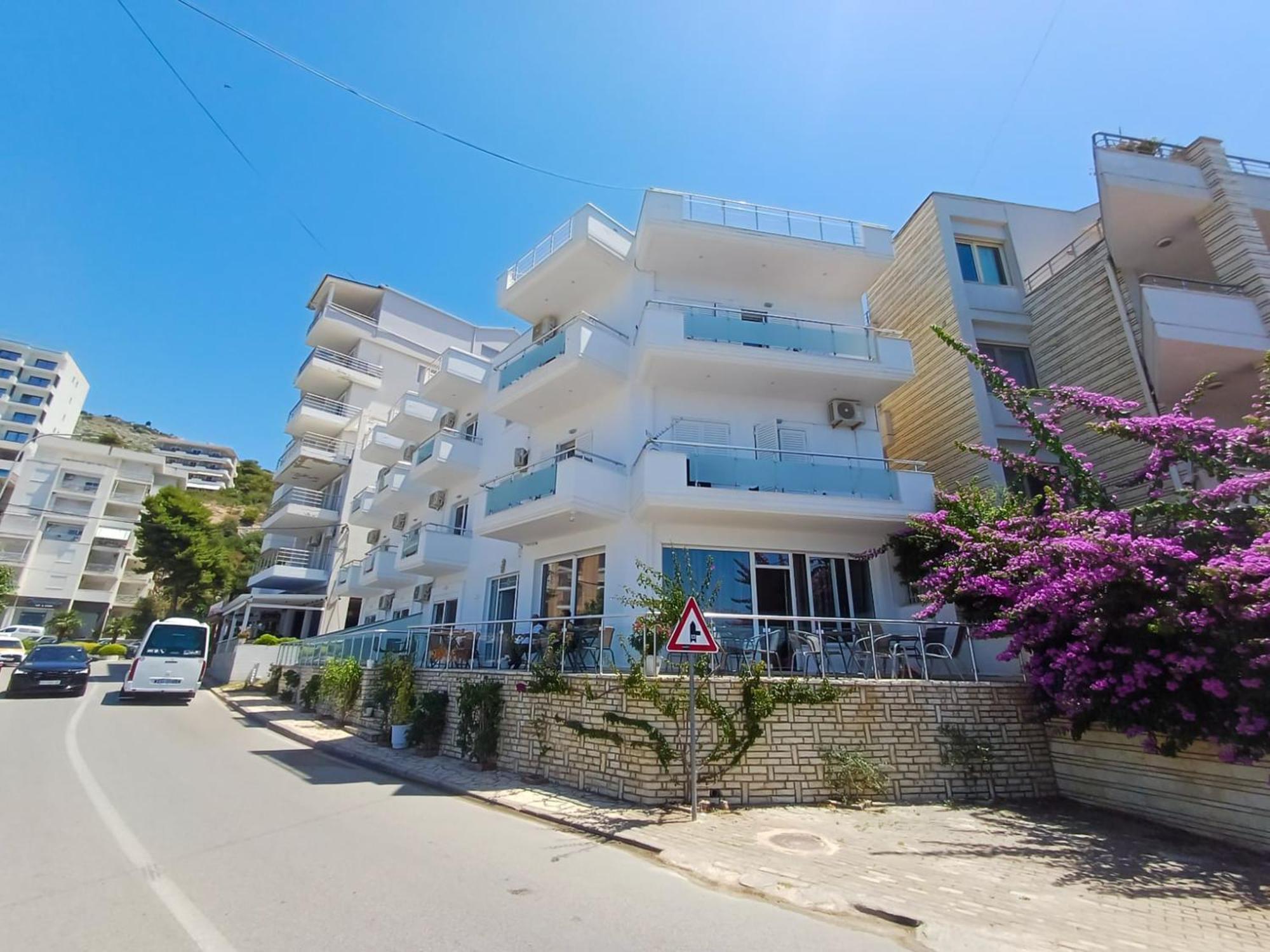 Hotel Sherifi Sarandë Eksteriør bilde