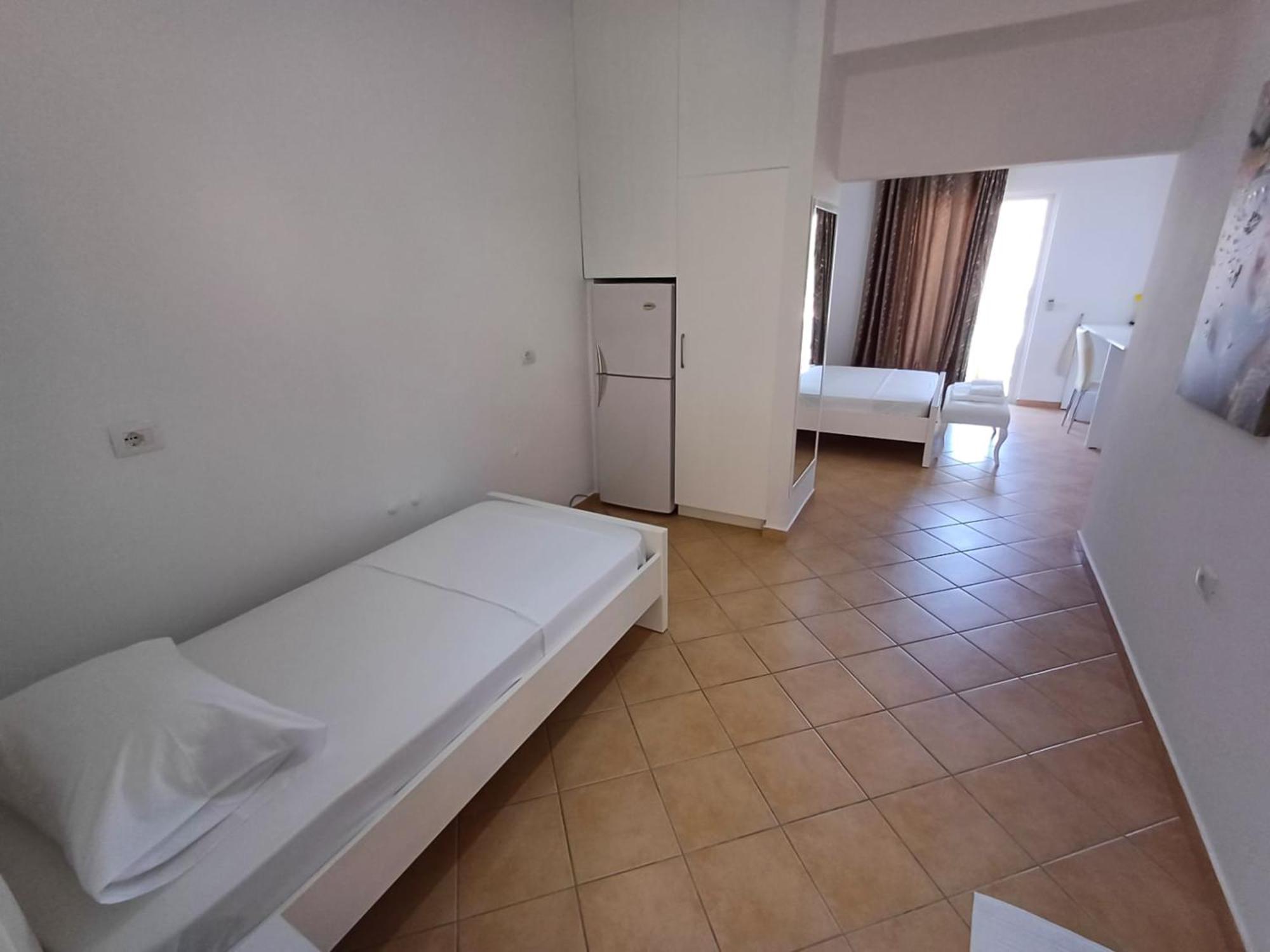 Hotel Sherifi Sarandë Eksteriør bilde